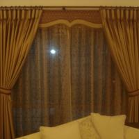 curtain1